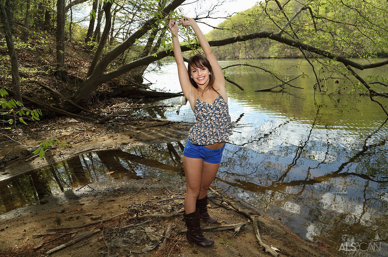 Александра